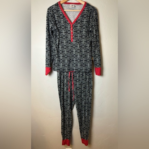 Hanna Andersson Star Wars Darth Vader Pajama Set Long Johns Small - Picture 1 of 8